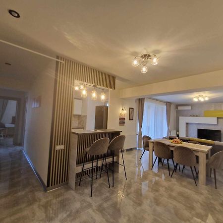 Avram Iancu Apartment Braşov Buitenkant foto